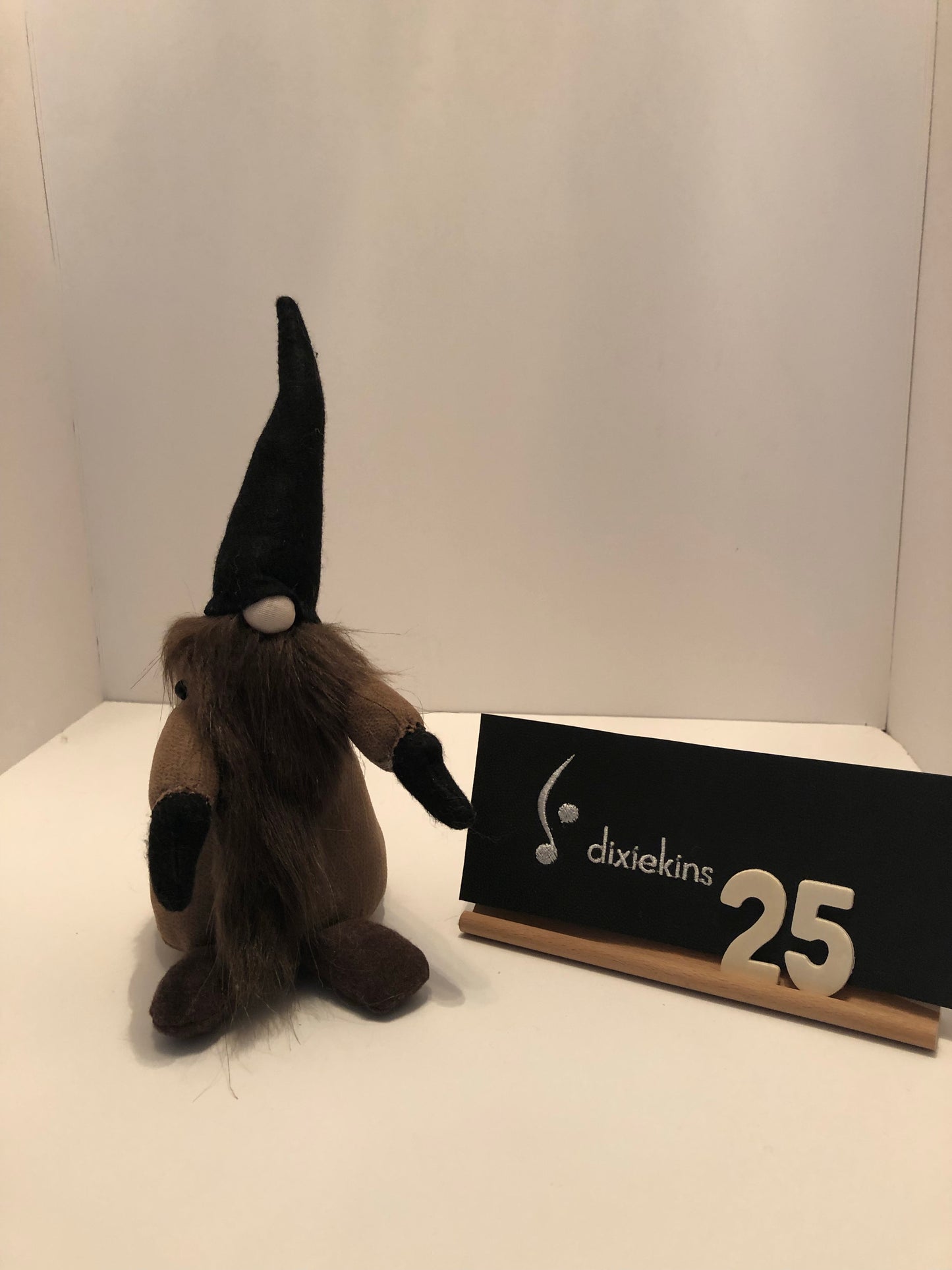 25. Decorative Gnome - Medium