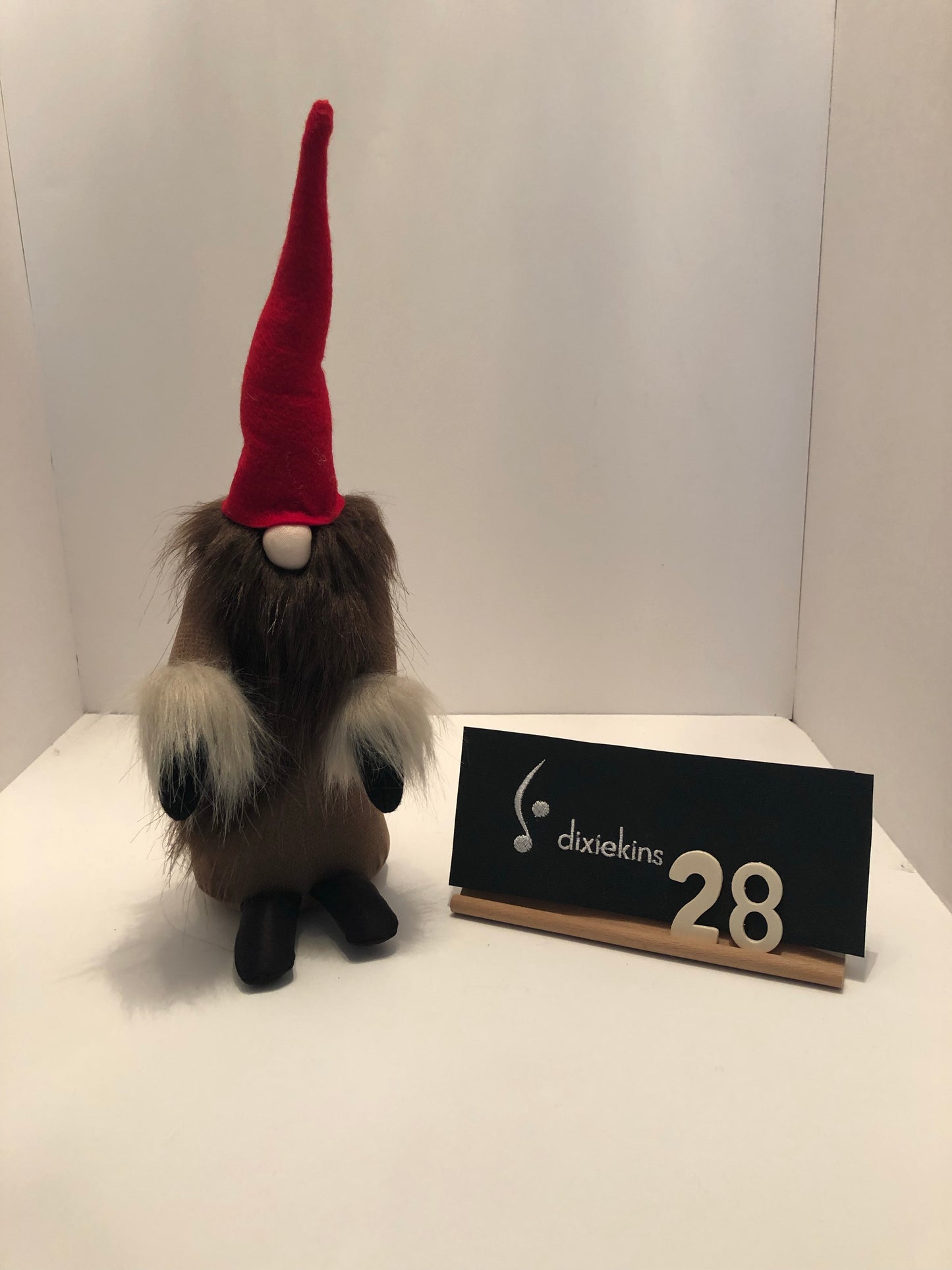 28. Decorative Gnome - Large